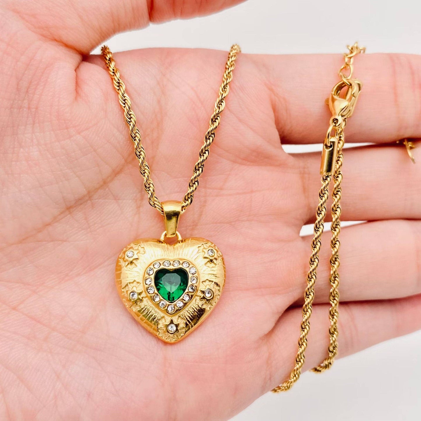 Green Heart Pendant Necklace